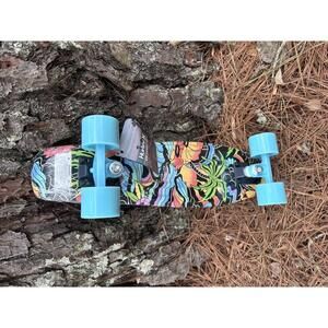 Hurley 22" Tropical Scene Mini Cruiser Skateboard – NWT